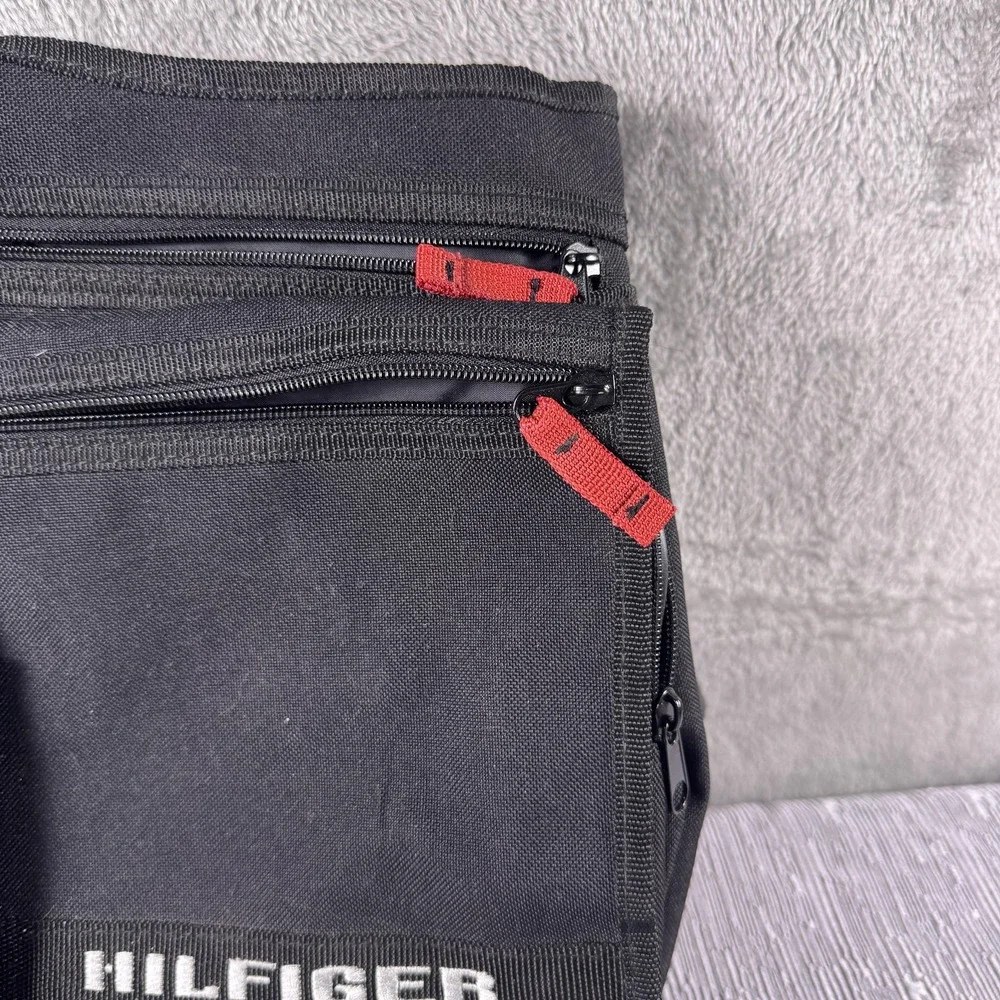 Hilfiger Messenger Bag Mens Medium Black Crossbody Pockets Adjustable Strap